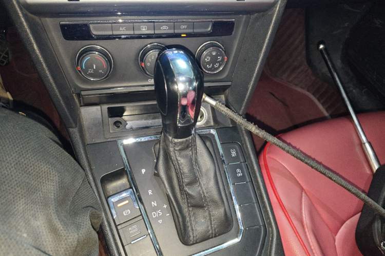 Used Volkswagen Lamando 2017 230TSI DSG Fashion Edition