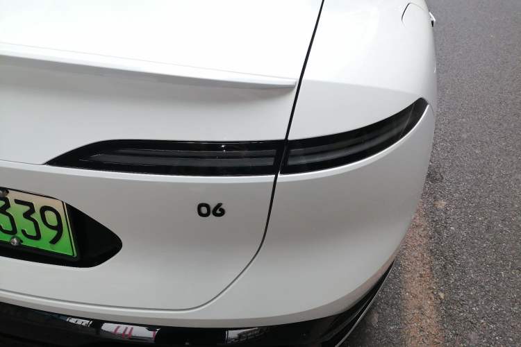 Used Avatr 06 2025 Max Extended-Range Edition Right Rear Taillight