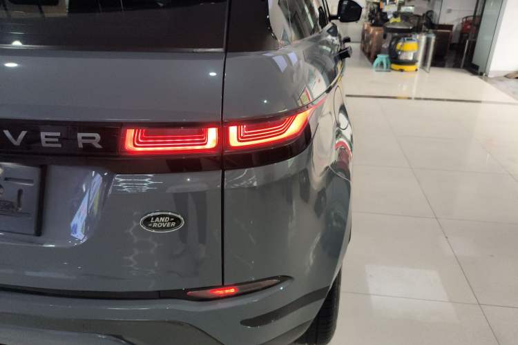 Used Land Rover Range Evoque 2020 249 PS R-DYNAMIC S Sport Edition Exterior 1