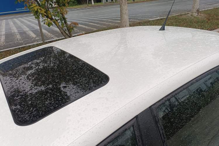 Used Volkswagen Polo 2013 1.4L Automatic Comfort Edition Roof