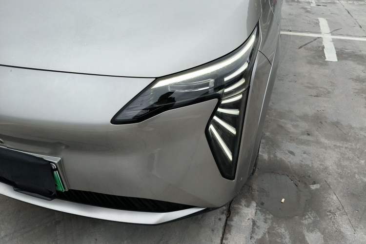 Used AION Y 2023 Younger Star Edition