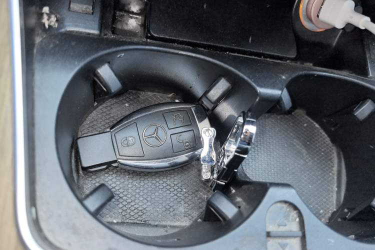 Used Mercedes-Benz GLC Coupe 2017 GLC 260 4MATIC Coupe SUV
