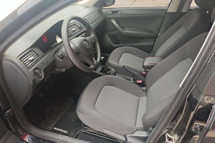 Used Volkswagen Santana 2016 1.4L Manual Fashion Edition Left Front Seat