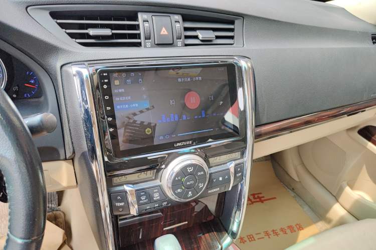 Used Toyota Reiz 2012 2.5V Fengdu Elite Stylish Edition Audio And AC Panel