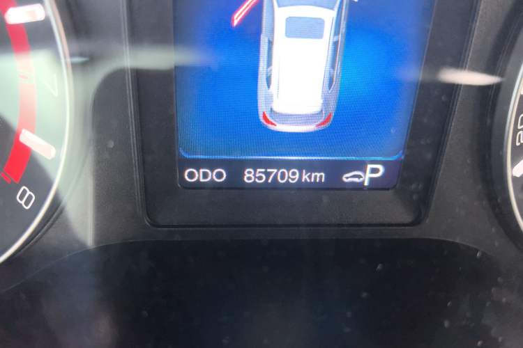 Used Haval H2 2016 Red Label 1.5T Automatic Two-Wheel Drive Elite Model
