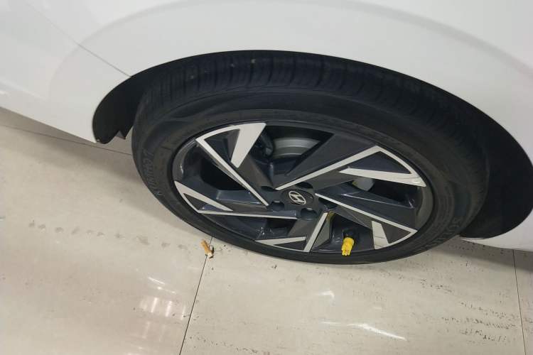 Used Hyundai Elantra 2023 1.5L CVT GLX Elite Edition
