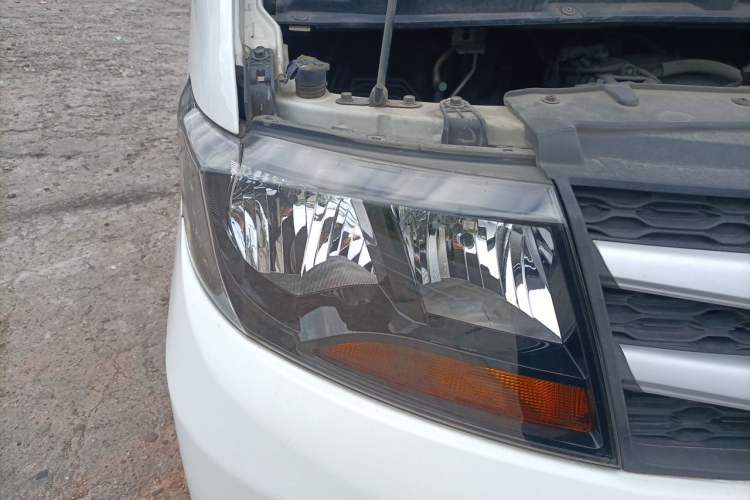 Used JAC Refine M3 2018 1.6L Express Edition 5-seater
