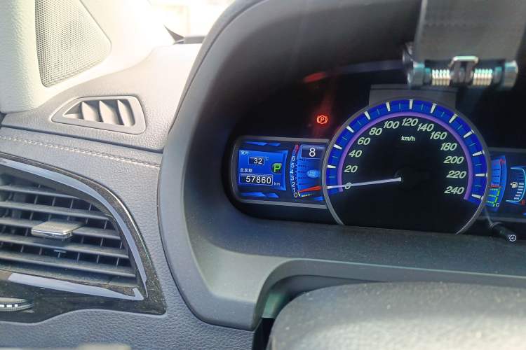 Used BYD S7 2015 2.0T Automatic Prestige Model
