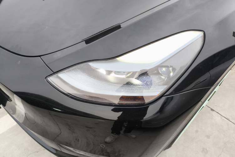 Used Tesla Model Y 2023 High-Performance All-Wheel-Drive Version