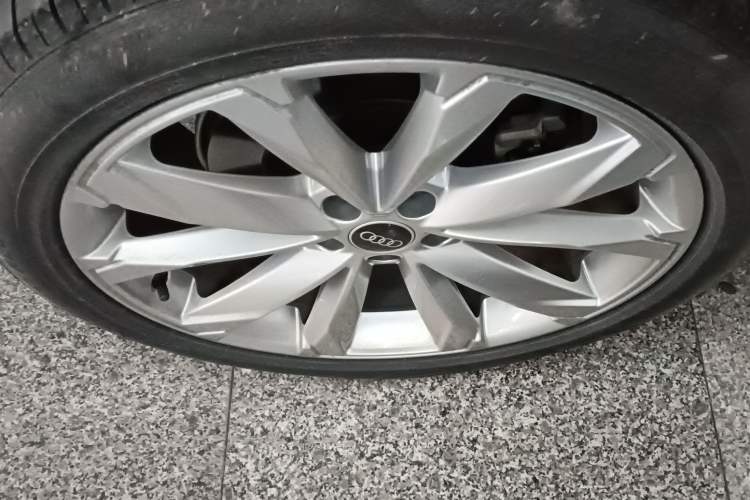 Used Audi A6 2022 allroad quattro Explorer 55 TFSI Prestige Off-Road Model