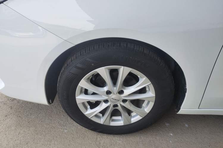 Used Roewe i5 2023 1.5L CVT Luxury Edition
