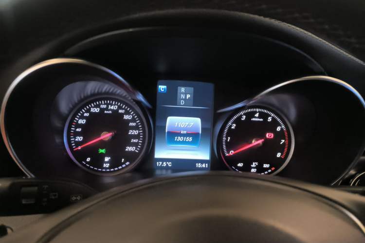 Used Mercedes-Benz GLC 2017 GLC 260 4MATIC Luxury Model
