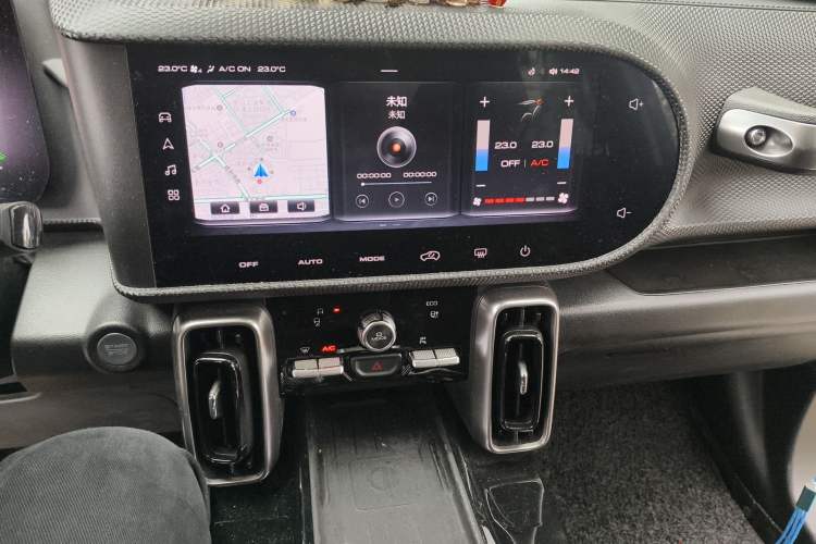 Used Haval DARGO 2021 1.5T DCT Two-Wheel Drive Border Collie Edition Audio And AC Panel