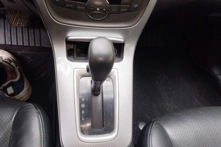 Used Nissan Sylphy 2014 1.6XV CVT Deluxe Edition