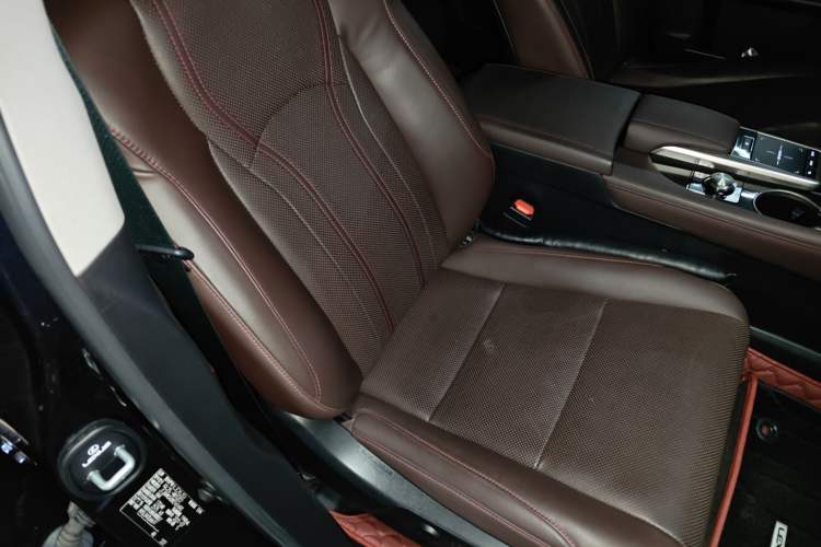 Used Lexus RX 2020 Facelifted 300 4x4 Elegant Edition