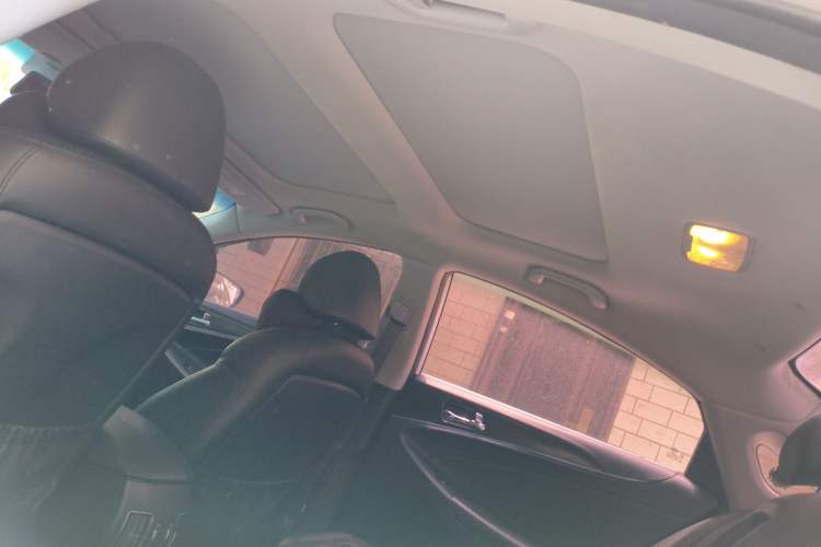 Used Hyundai Sonata 2013 2.0L Automatic Luxury Edition Headliner