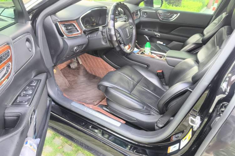 Used Lincoln Continental 2020 2.0T Two-Wheel Drive MONO Limited Edition Prestige Version MONO BLACK