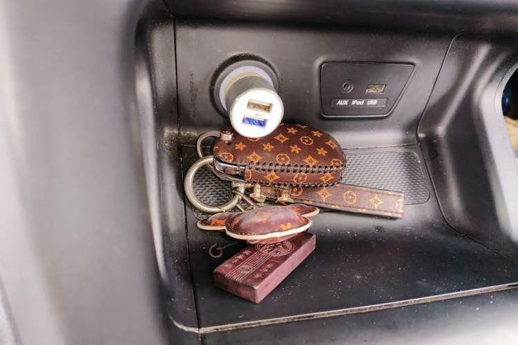 Used Hyundai ix35 2013 2.0L Automatic Two-Wheel Drive Smart GLS China IV Standard