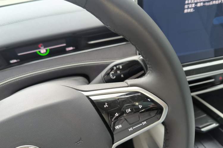 Used Volkswagen ID.7 VIZZION 2024 First Edition Gear Lever