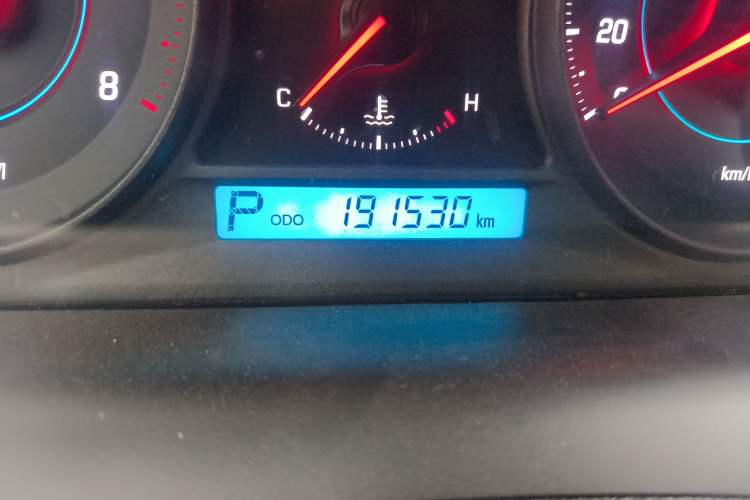 Used Chevrolet Captiva 2012 2.4L 4x4 Flagship Edition 7 Seats