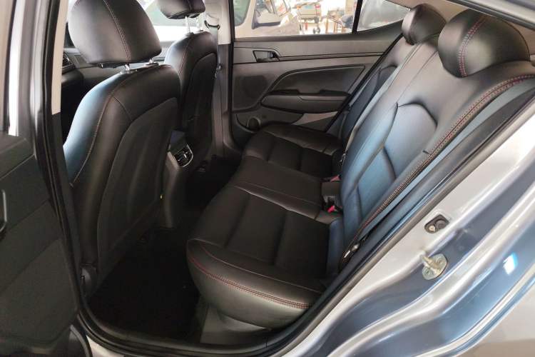 Used Hyundai Elantra (6th Generation / Lingdong) 2018 1.4T Dual-Clutch Xuan Dong · Dynamic Edition Left Rear Seat