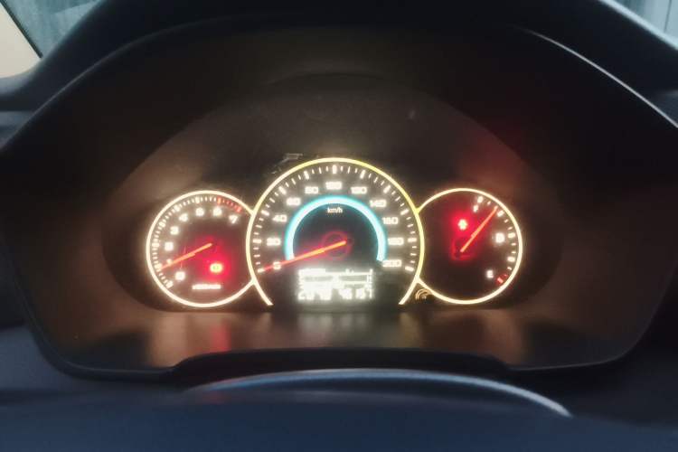 Used Wuling Hongguang V 2022 1.5L Enjoy Edition Electric-Powered LAR
