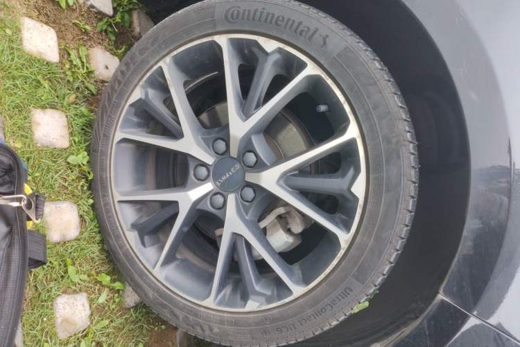 Used Lynk & Co 03 2021 2.0TD Automatic Trendy Champion Edition Exterior 1