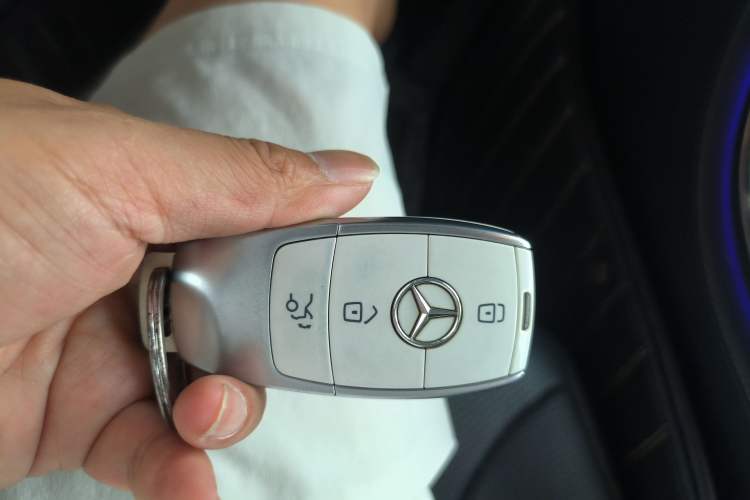 Used Mercedes-Benz CLS 2018 CLS 350 4MATIC Vehicle Key