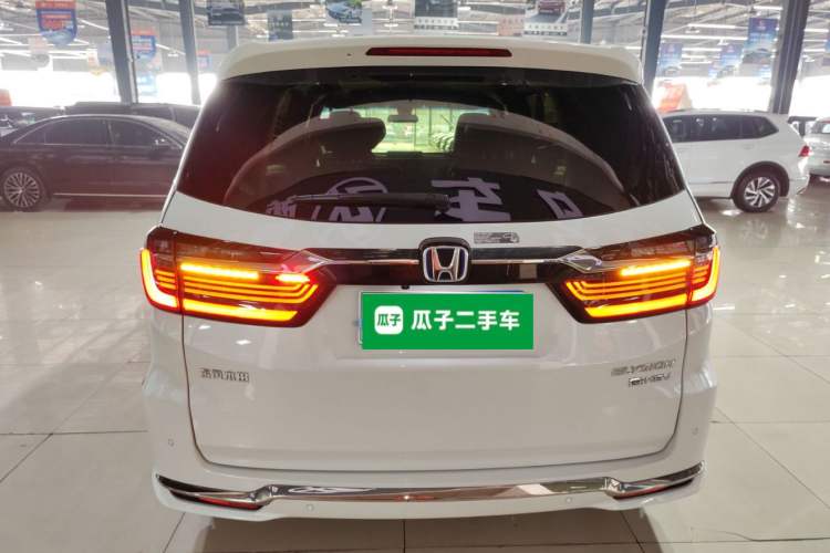 Used Honda Elysion 2022 2.0L eHEV Luxury Edition