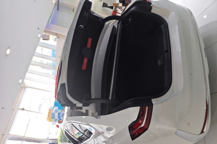 Used BMW i5 2024 eDrive 35L Prestige Luxury Package
