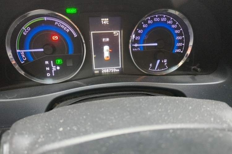 Used Toyota Levin 2017 Revised Dual-Engine 1.8H GS E-CVT Elite Sunroof Version China V Standard Odometer Close Up