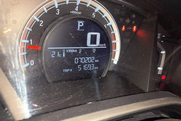 Used Honda CR-V 2019 240TURBO CVT 2WD Comfort Version China VI Emission Standard Odometer Close Up