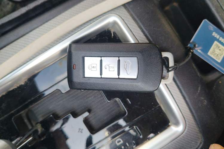 Used Mitsubishi Lancer EX 2015 1.8L CVT ZhiShang Edition China IV Standard