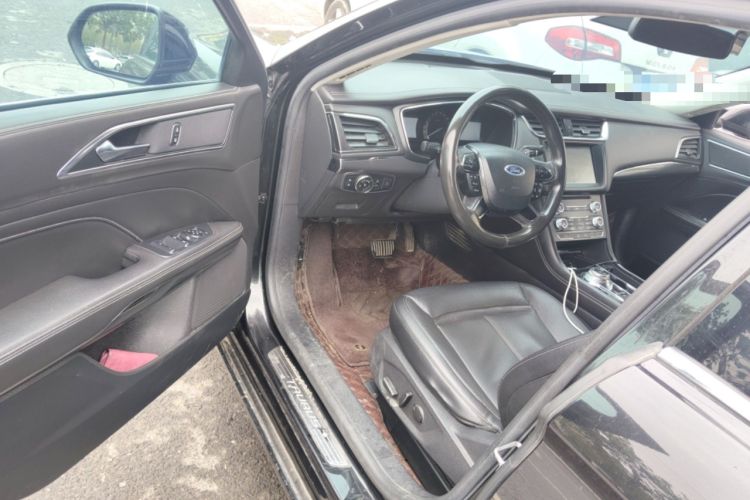 Used Ford Taurus 2016 EcoBoost 180 Luxury Model