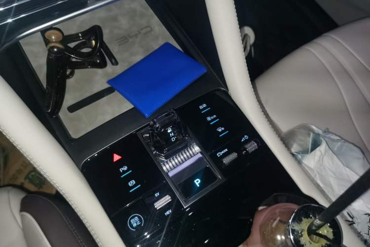 Used BYD Song PLUS New Energy 2025 DM-i Intelligent Driving 112KM Prestige Model
