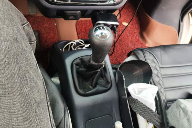 Used Jinbei Hiace X30 2019 1.5L Comfort Edition China VI SWC15M Gear Lever