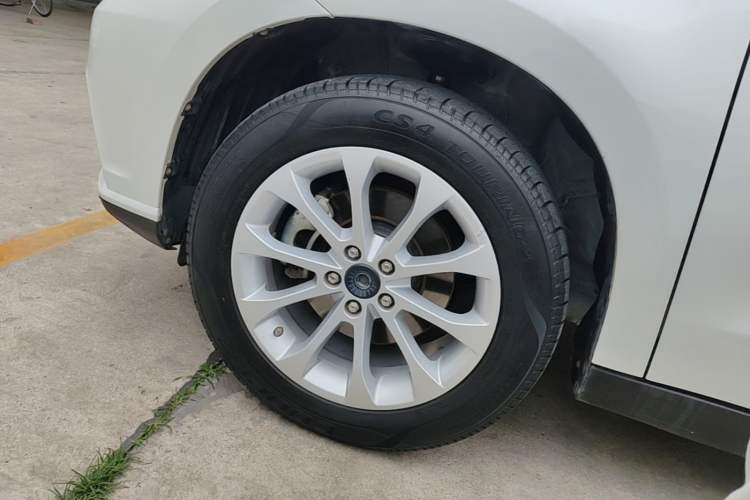 Used Haval H2 2017 Red-Label 1.5T Automatic Two-Wheel Drive Luxury Model
