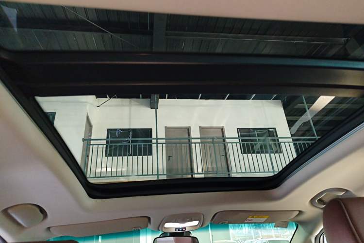 Used Buick GL6 2019 18T 6-Seater Connected Luxury Version China VI Standard