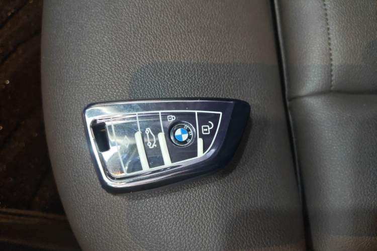 Used BMW 3 Series 2020 320i Sport Package