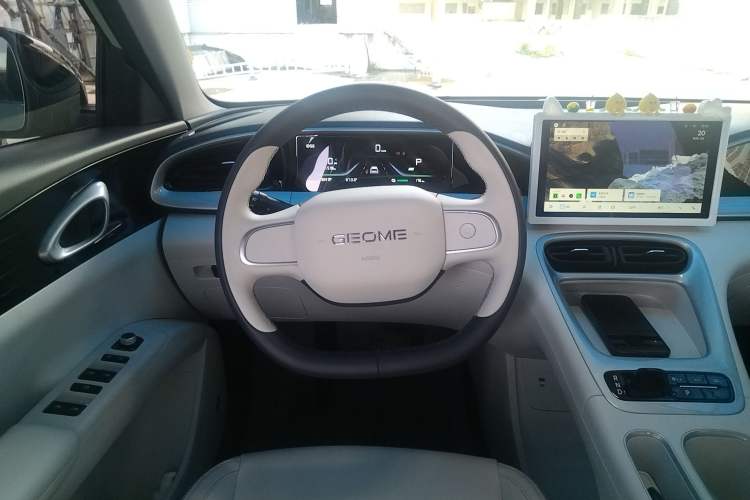 Used Geely Galaxy Geome 2025 310km Youth Edition Steering Wheel