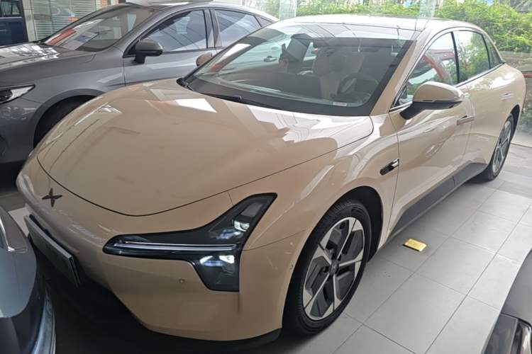 Used XPeng MONA M03 2024 620 with Ultra-Long Range