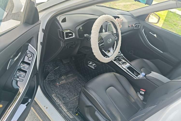 Used Hyundai ix25 2020 1.5L CVT GLS Smart Model Driver Seat