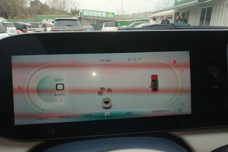 Used ORA Ballet Cat 2022 401 km Alice Edition
