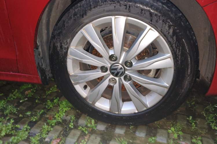 Used Volkswagen Sagitar 2014 Revised Version 1.6L Automatic Comfort Edition
