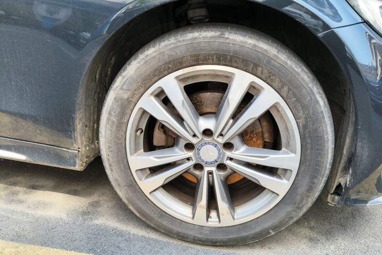 Used Mercedes-Benz C-Class 2017 Facelift C 200 L Sport Edition
