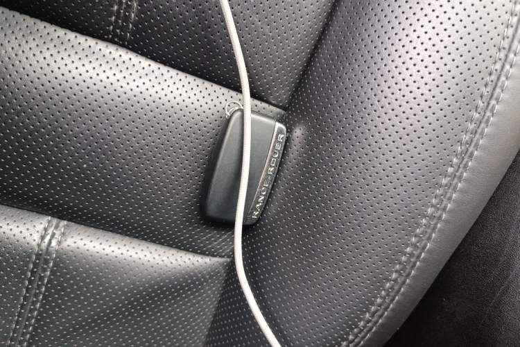 Used Land Rover Range Sport 2012 5.0 NA V8 HSE Vehicle Key