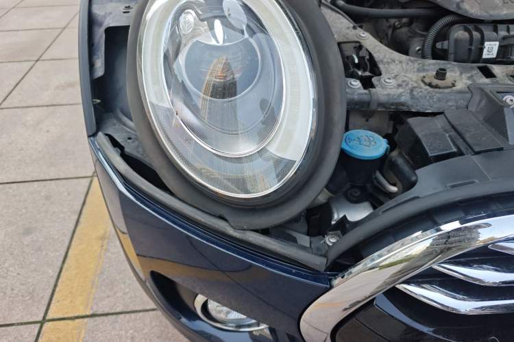 Used MINI Clubman 2018 1.5T COOPER Artist Right Front Headlight