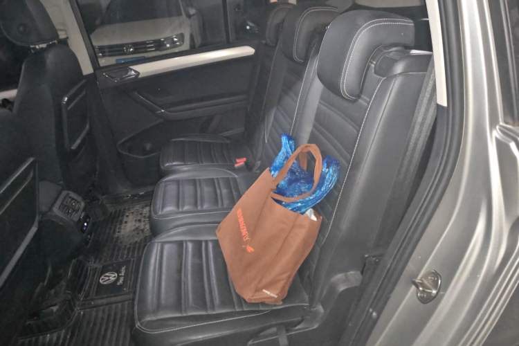 Used Volkswagen Touran 2021 Volkswagen Touran L 280TSI DSG Boundary Edition 7-Seater