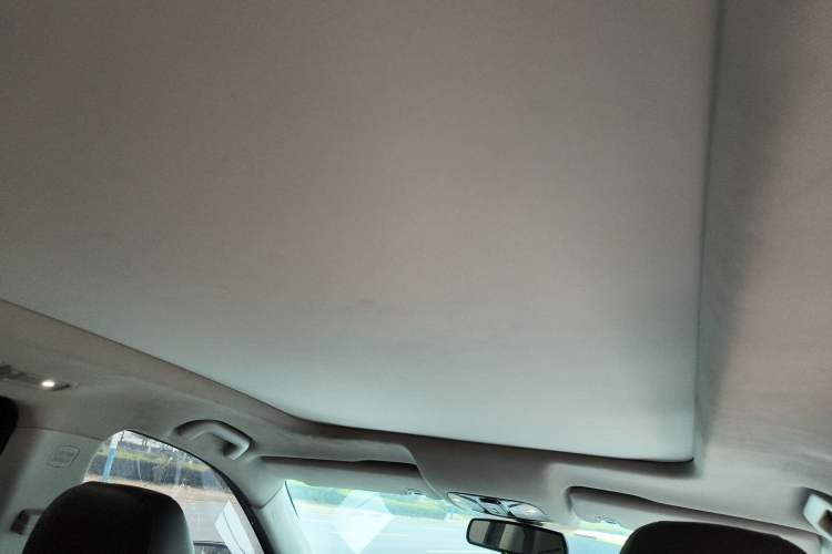 Used GAC Trumpchi GS8 2017 320T Two-Wheel Drive Luxury Smart Connectivity Version (7 Seats)