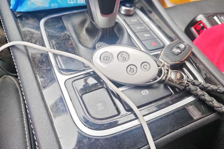 Used BYD Song MAX 2019 1.5T Automatic Smart Connect Ruiyi Sunroof Model 7 Seats China VI Standard